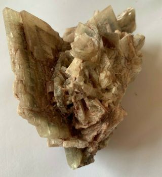 Very good representation of a Barite crystal specimen from Mexico 2