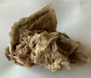 Very good representation of a Barite crystal specimen from Mexico 3