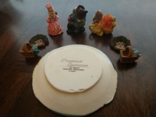 Popular Imports - Vintage Wizard of Oz Mini Figurine Tea Set 3