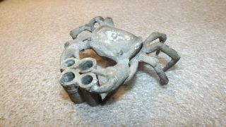Vintage Metal Flower Frog Figure Crab L