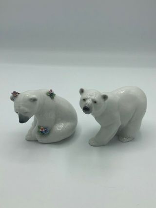 2 Rare Lladro 6356 " Polar Bear Seated With Flowers " Made In Spain - Pair