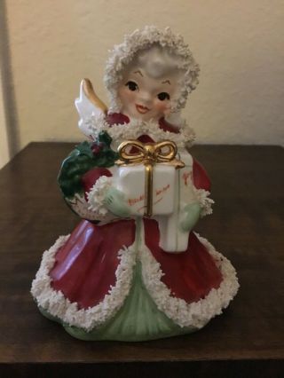 Vintage Napco Christmas Angel Figurine With Wreath And Gifts S116a Japan