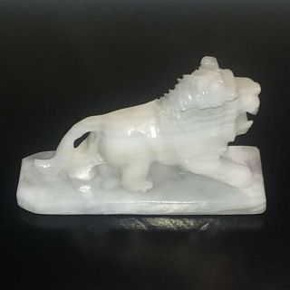 Vintage Hand Carved Onyx Marble Lion Figurine Sculpture With Base 5 "