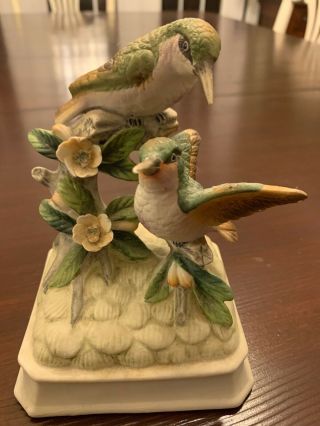 Vintage Gorham Hummingbird Bird Porcelain Wind - Up Music Box Made In Japan