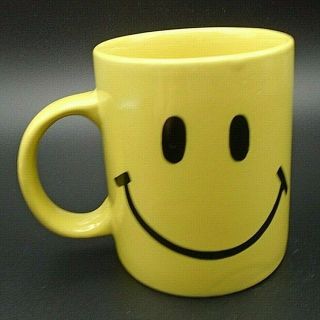 Vintage Yellow Smiley Face Coffee Mug Cup