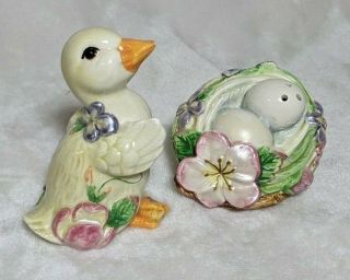 Fitz & Floyd Garden Rhapsody Baby Duck & Nest Salt & Pepper Set Duckling Flowers