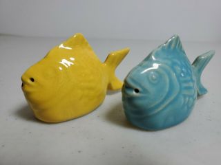 Vintage Chicken Of The Sea Ceramic Blue Yellow Fish Salt And Pepper Shakers