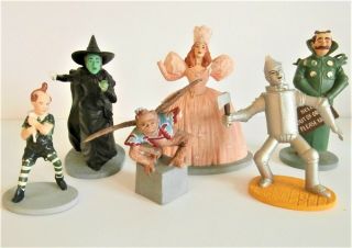 6 Wizard Of Oz Figurines Loews,  1966 Mgm,  1988 Turner Ent.  Co.