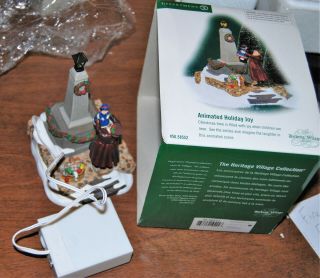 Department 56 Heritage Village - Animated Holiday Joy - And