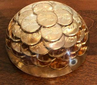 Vintage Lucite Round 3.  5 " Dome Paperweight,  With 1973 Lincoln Pennies Penny Coin