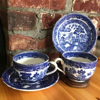 2 - Vintage Full Size Classic Coffee Tea Cups Blue Willow England W Saucers
