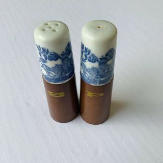 Vintage Salt And Pepper Shakers Oriental Cobalt Blue And White Wooden Pair Japan