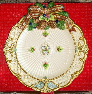 Fitz And Floyd Classics Florentine Christmas Canape Wall Plate Motif Decorative