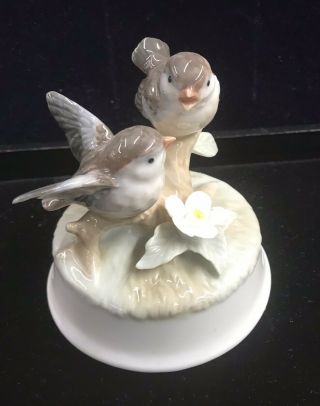 Vintage Otagiri Porcelain Birds Music Box Figurine Japan Sound Of Music