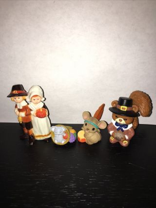 4 Vintage Hallmark Thanksgiving Merry Miniatures - Pilgrim Couple,  Indian Mouse - Nr