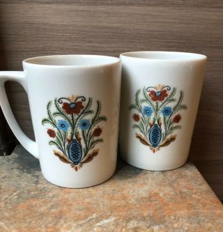 Berggren Trayner 2 Cups Mugs Scandinavian Swedish Blue Brown Floral Design
