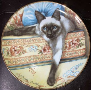 Franklin " Blue Eyes " Siamese Cat Plate By Daphne Baxter Le5308