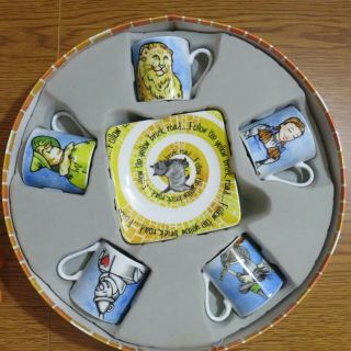 Wizard Of Oz Set Of 5 Tea Or Expresso Cups & Saucers Paul Cardew