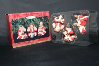The Three Stooges Hallmark Keepsake 1999 Christmas Ornaments - 3 - Larry Moe Curly 2