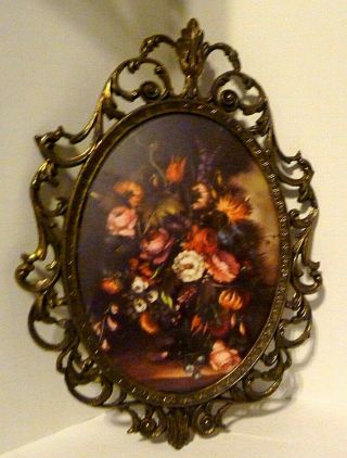 Vintage Brass Metal Oval Picture Frame Glass Floral 10 1/4 " X 7 "