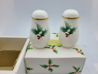 Mikasa Christmas Ribbon Holly Salt And Pepper Shakers Set Japan Bone China W Box