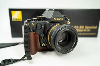 Rare Limited Nikon Df Gold Edition W/ Kit Lens Dslr Camera Af - S 50mm F1.  8g