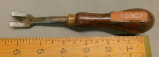 C.  S.  Osborne Tack Puller W/ Rosewood Handle Antique Leather Tool