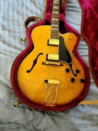 1999 Gibson ES - 350T Custom Shop re - issue,  rare Natural (Blonde) Curly Maple 6
