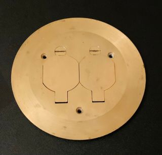 Vintage Steel City Floor Outlet Cover Round Locking Heavy Solid Brass 6 "
