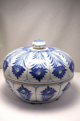 Antique Vintage Rare Chinese Blue White Porcelain Lidded Bowl Hand Painted