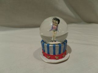 Vintage 1999 - Rare - Betty Boop Snow Globe Water Ball " Top Hat - Red,  White And Blue "