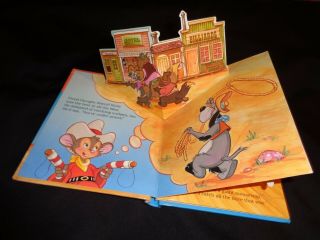 Rare An American Tail Fievel Goes West Fievel The Hero Pop - Up Book 1991