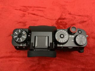 Fujifilm X - T4 Mirrorless Camera - Black (Body Only) w/ Ultra Rare Fuji Juice Hat 4