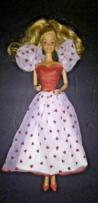 Vintage 1983 Mattel Superstar Era Loving You Barbie Doll With Dress