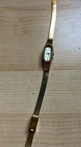 Vintage Sutton Quartz Gold Womens Small Petite Watch With Accent Gems