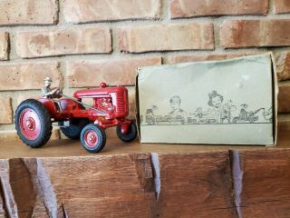 Rare Antique Arcade International Culti - Vision Farmall Toy Tractor Cast Iron/box