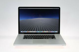 Apple Macbook Pro A1297 17 " Laptop Quad - Core 2.  4ghz I7 2tb Sshd 16gb Ram Rare