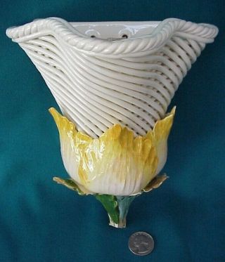 Vintage Rare Italian Majolica Wall Pocket Vase Lattice Yellow Flower W/leaves
