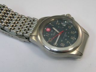 Wenger Swiss Army Watch w/ Date & Band 095.  0467 3
