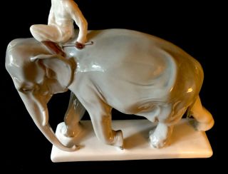 Rare Jumbo Size Meissen porcelain elephant with indian By Paul Walther 6