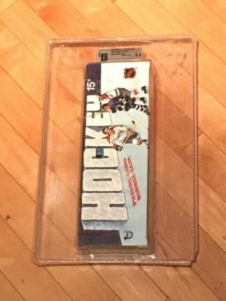Rare Orig.  1976 Full Topps Hockey Wax Box Graded Gai 9;5 Gem