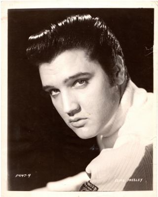 Elvis Presley Signed 8x10 Photo JSA LOA King Of Rock & Roll Musician RARE 2