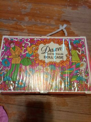 1 Vintage 1971 Dawn And Her Friends Doll Case By Topper Corp. ,  Clothes Doll Head