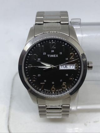 Timex Men’s T2m932 Silver Tone Black Dial Analog Expansion Watch 21