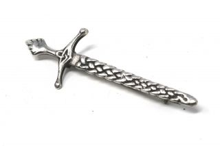 A Lovely Antique Victorian Sterling Silver 925 Iona Carved Sword Brooch 25038