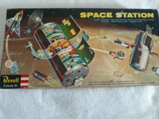 Rare 1:96 Scale Revell Space Station,  The Holy Grail Of Models.