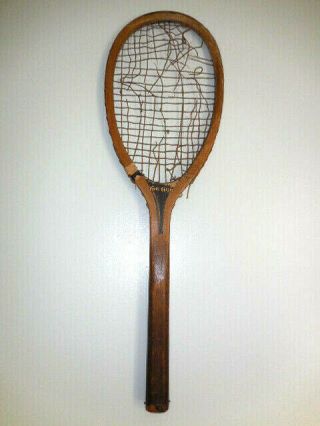 Antique Wright & Ditson " The Hub " Tennis Racquet.  Made In Usa - Oval Wood Type