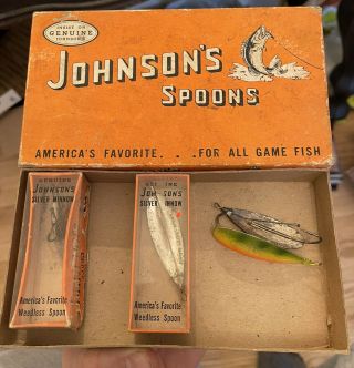 Vintage Dealer Box Store Display Johnson’s Spoons Silver Minnow W/ 5 Lures