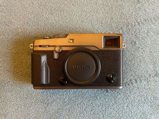 Fujifilm X - Pro2 Mirrorless Digital Camera - Graphite (rare)