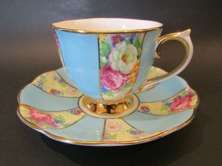 Stunning Vintage Royal Albert Crown China Teacup And Saucer - A Rare Find
